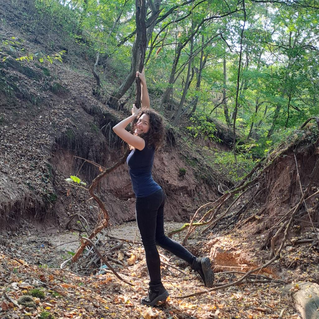 Should you leave your&nbsp;country?